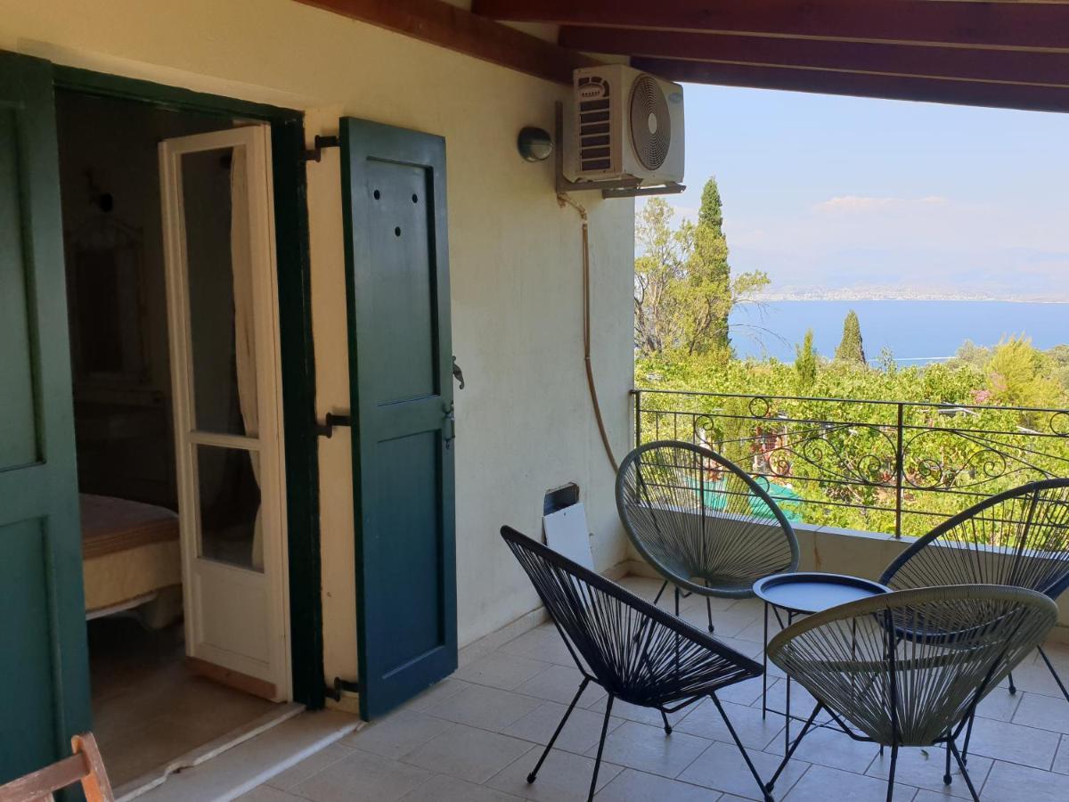 Olive Villas Anapaftíria Eksteriør bilde