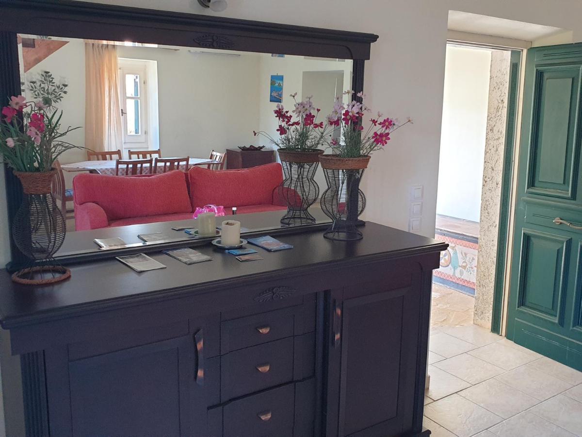 Olive Villas Anapaftíria Eksteriør bilde