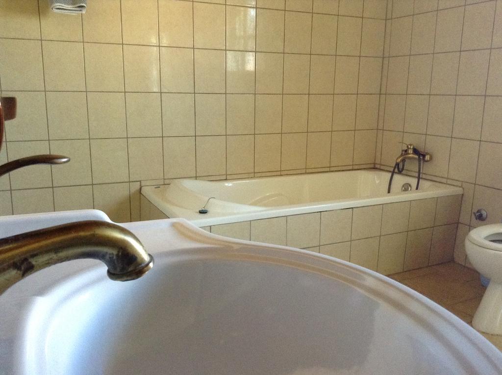Olive Villas Anapaftíria Eksteriør bilde